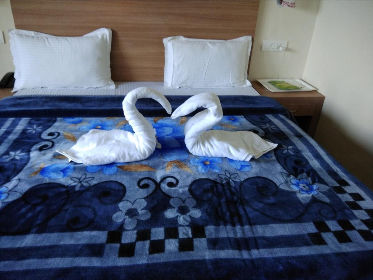 Hotel Emerald Valley Chail Dış mekan fotoğraf
